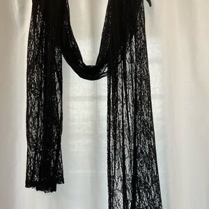 Chic Black Lace Scarf